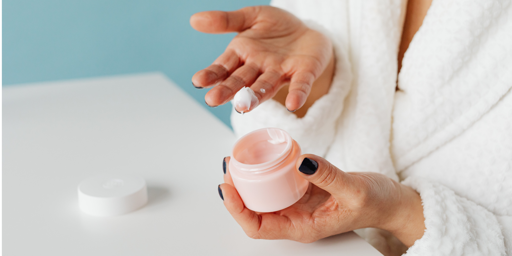 Hydration vs. Moisture: How to Fix a Damaged Skin Barrier